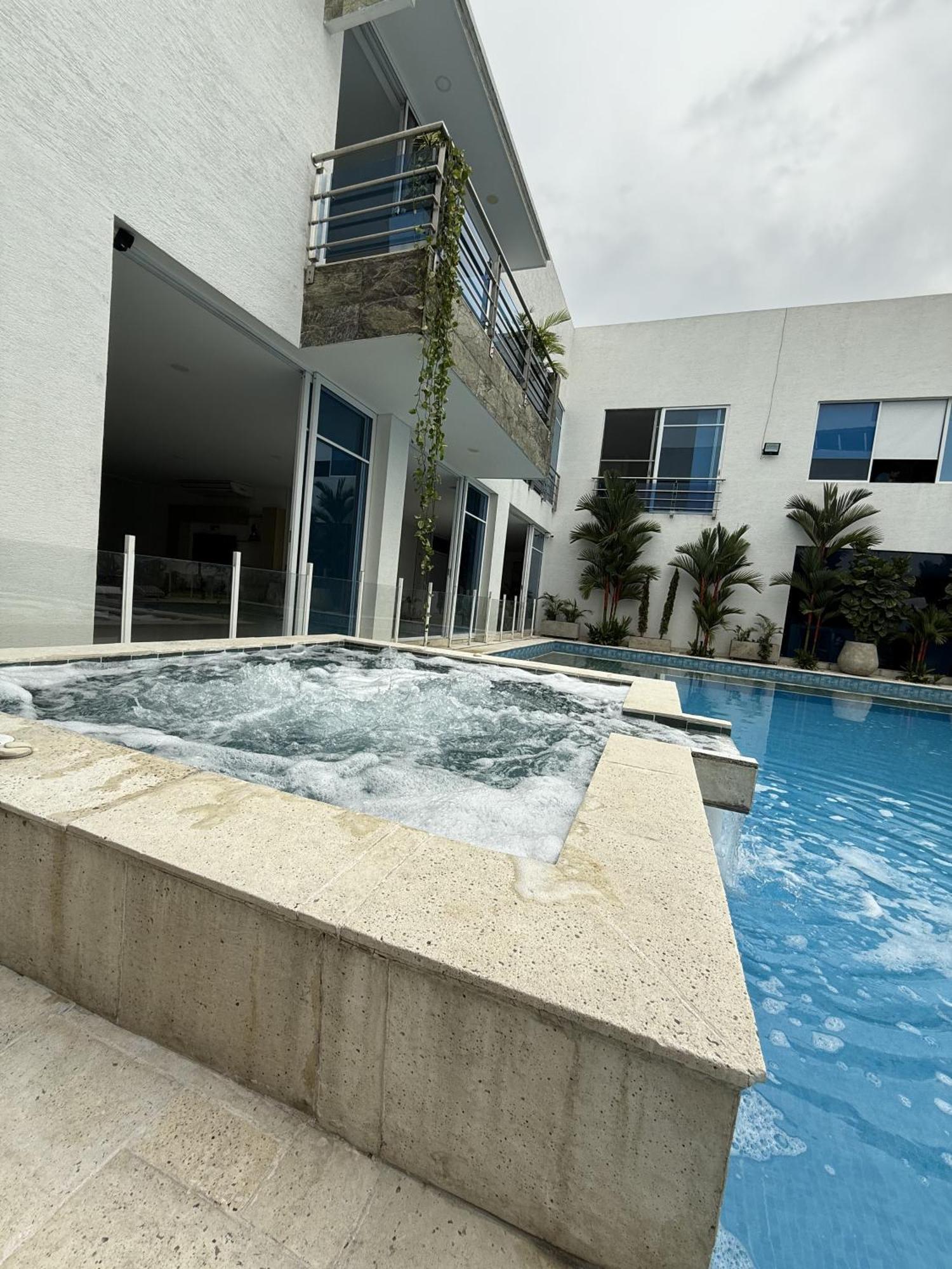 Hotel Lotto Boutique 卡利 外观 照片